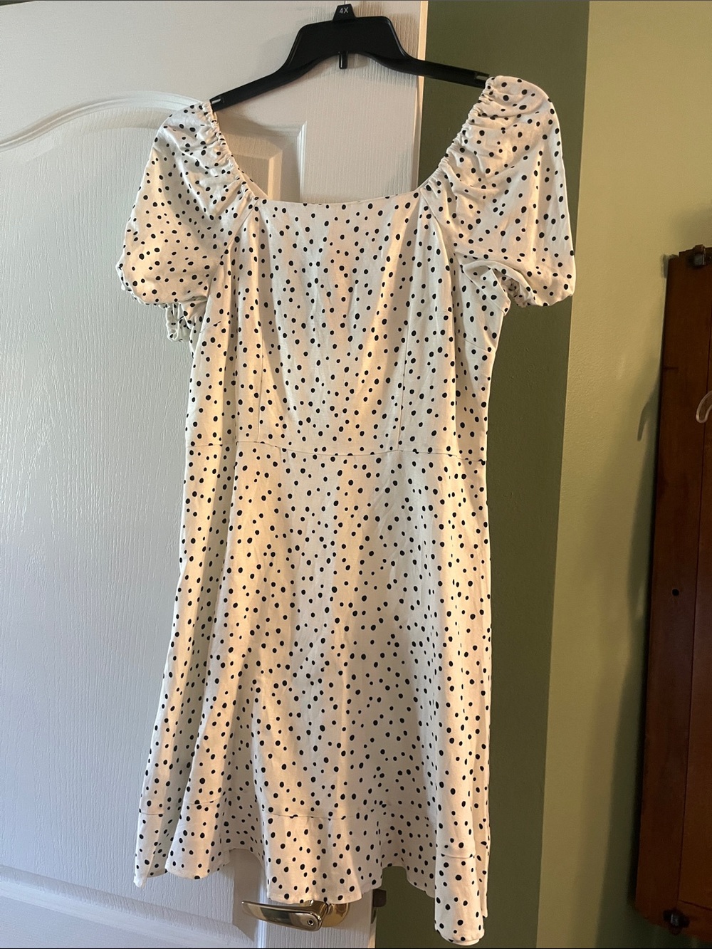 Fun and playful look!  Loft dress NWOT!